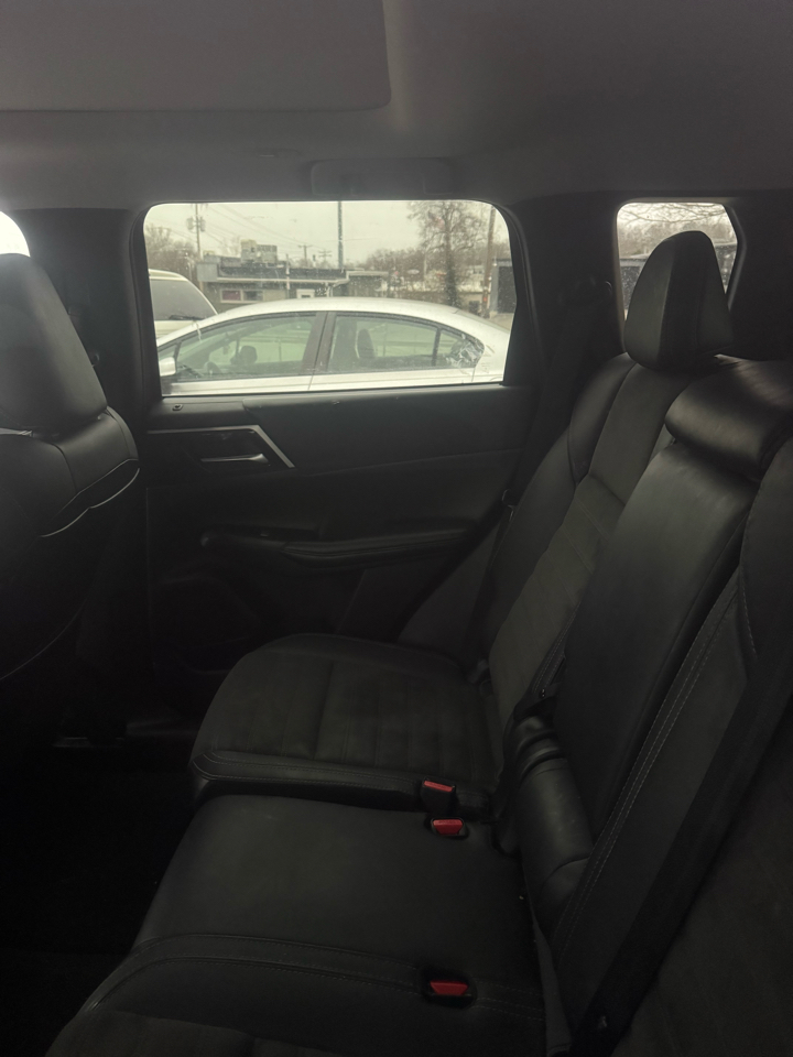 Mitsubishi Outlander SE 4WD 2024