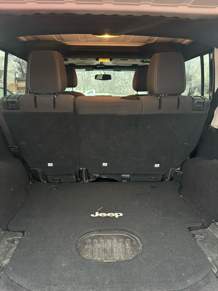 Jeep Wrangler Unlimited Rubicon 4WD 2017