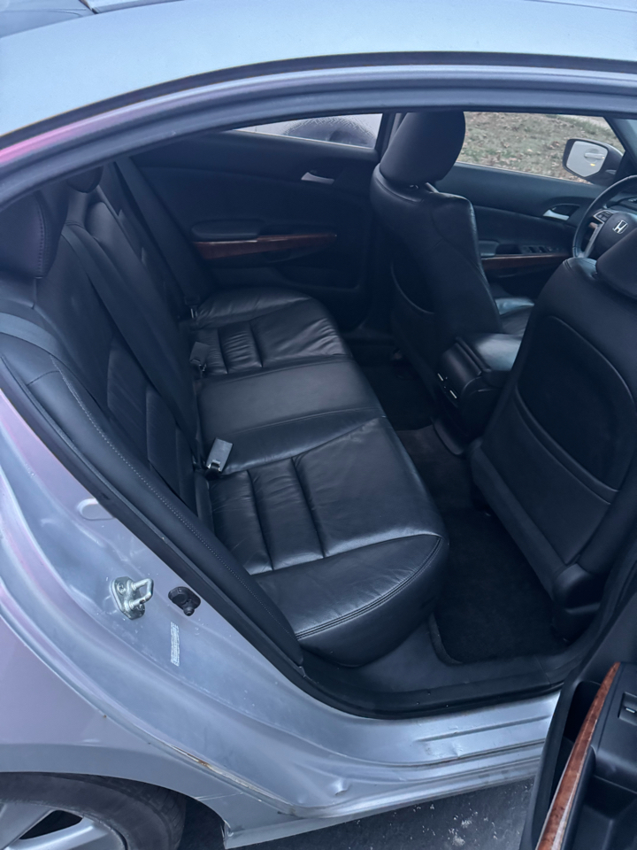 Honda Accord EX-L Sedan AT 2011