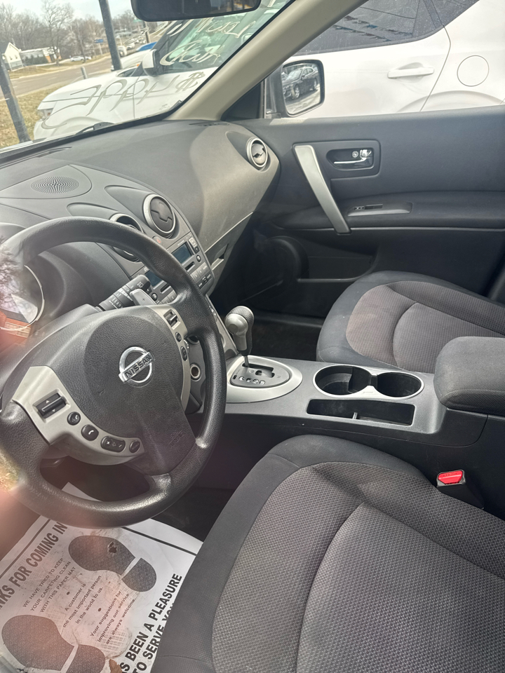 Nissan Rogue S AWD 2009