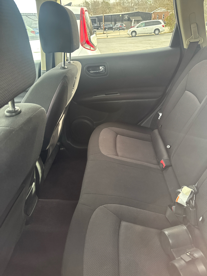 Nissan Rogue S AWD 2009