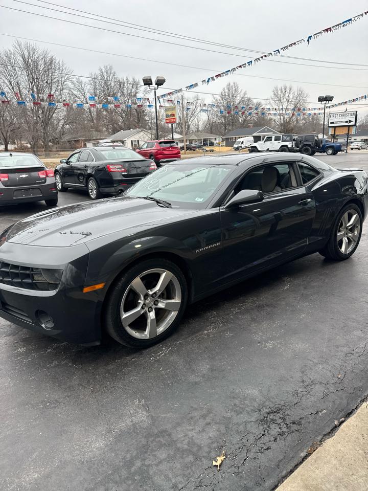 Chevrolet Camaro LS Coupe 2013