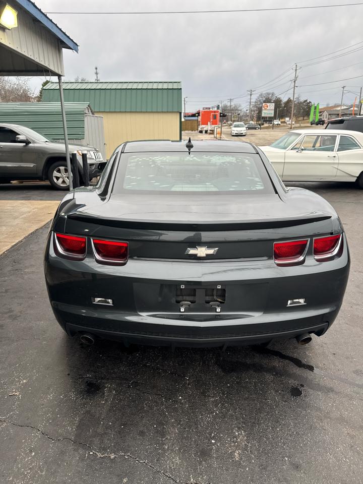 Chevrolet Camaro LS Coupe 2013