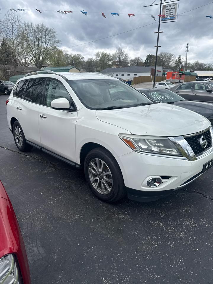 Nissan Pathfinder S 4WD 2013