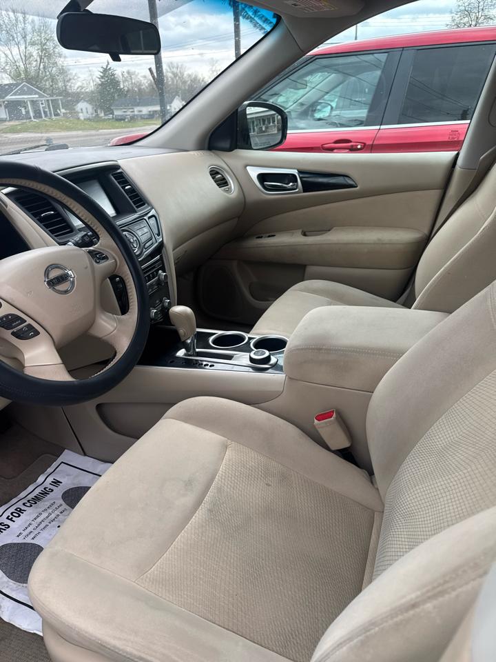 Nissan Pathfinder S 4WD 2013