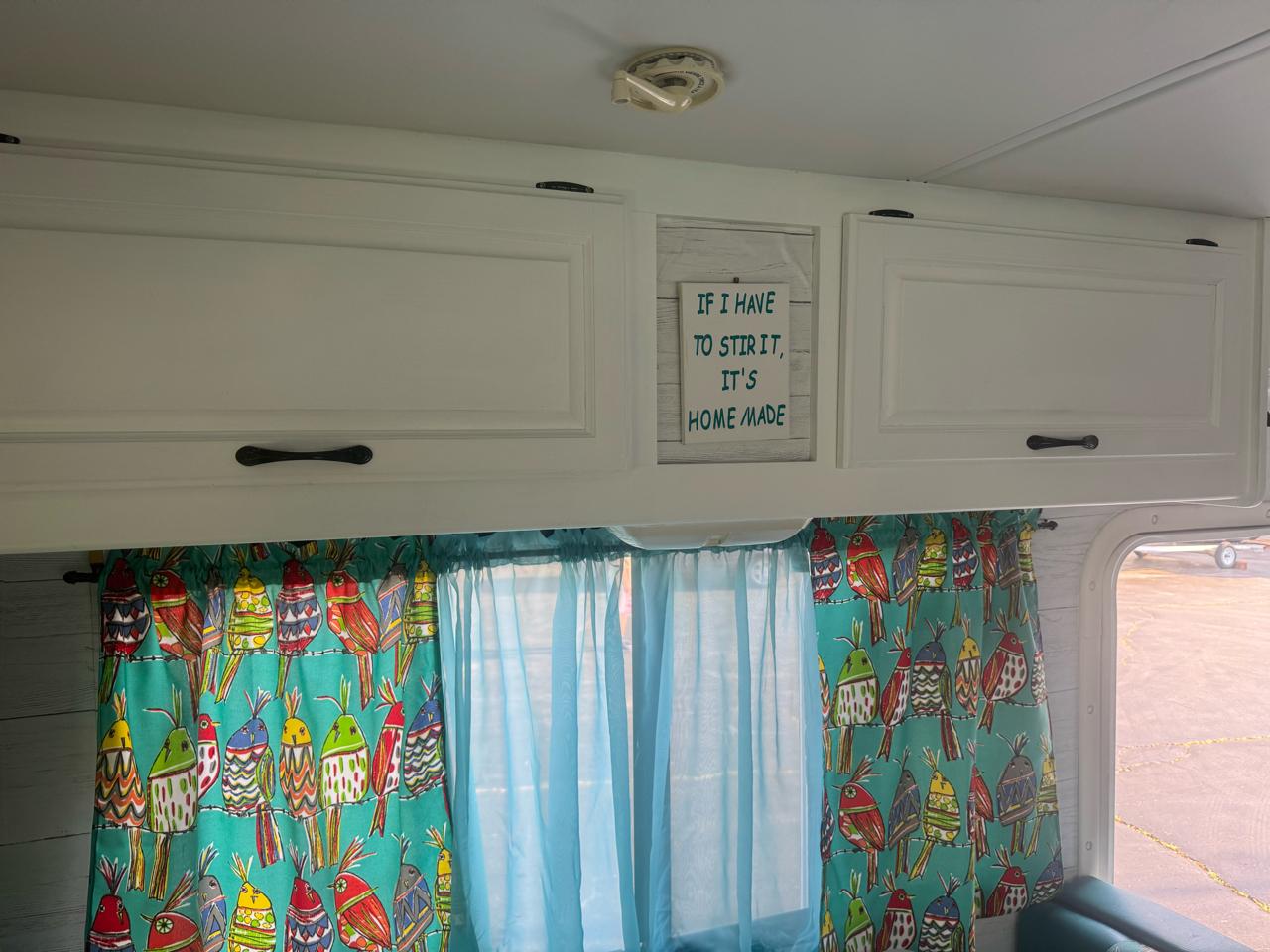 Ford Econoline E-450 2005