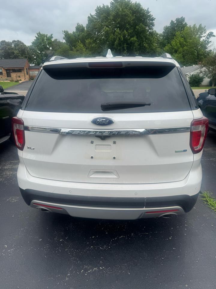 Ford Explorer XLT 4WD 2016