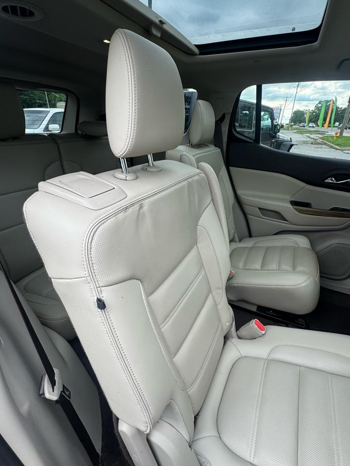 GMC Acadia Denali AWD 2019