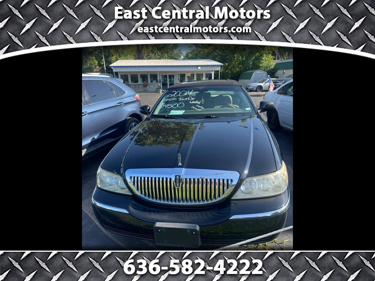 Lincoln Town Car Ultimate 2004
