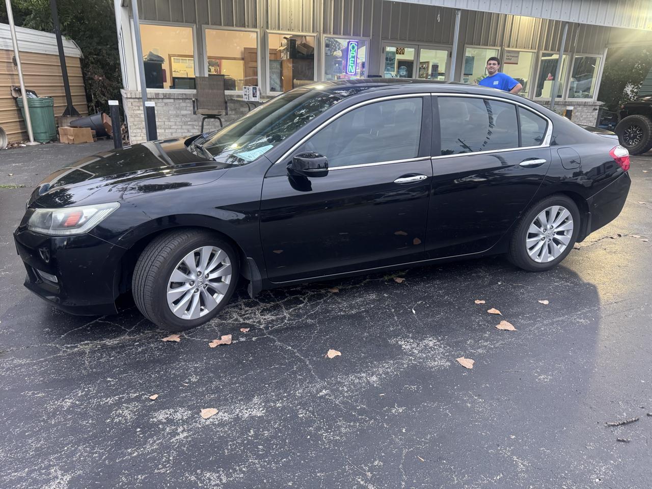 Honda Accord EX-L Sedan CVT 2013