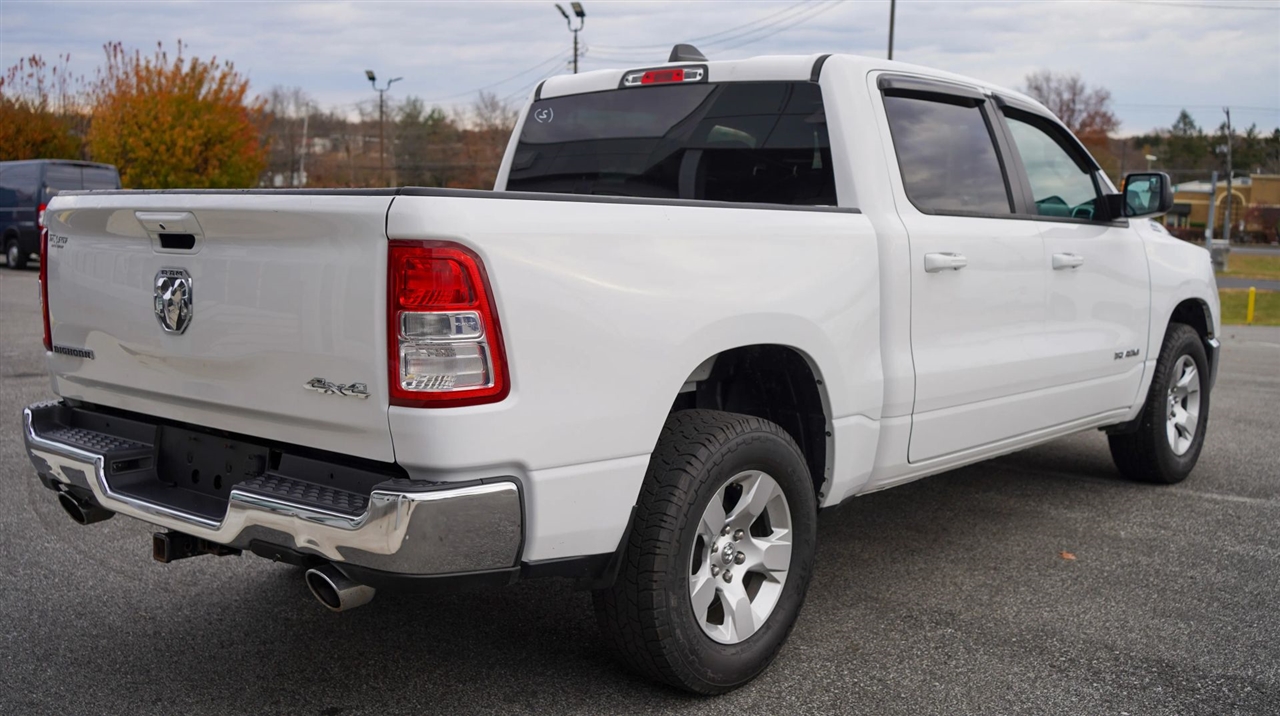 RAM 1500 Big Horn Crew Cab SWB 4WD 2021