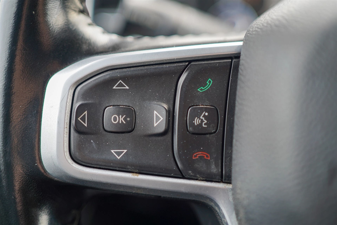 RAM 1500 Big Horn Crew Cab SWB 4WD 2021