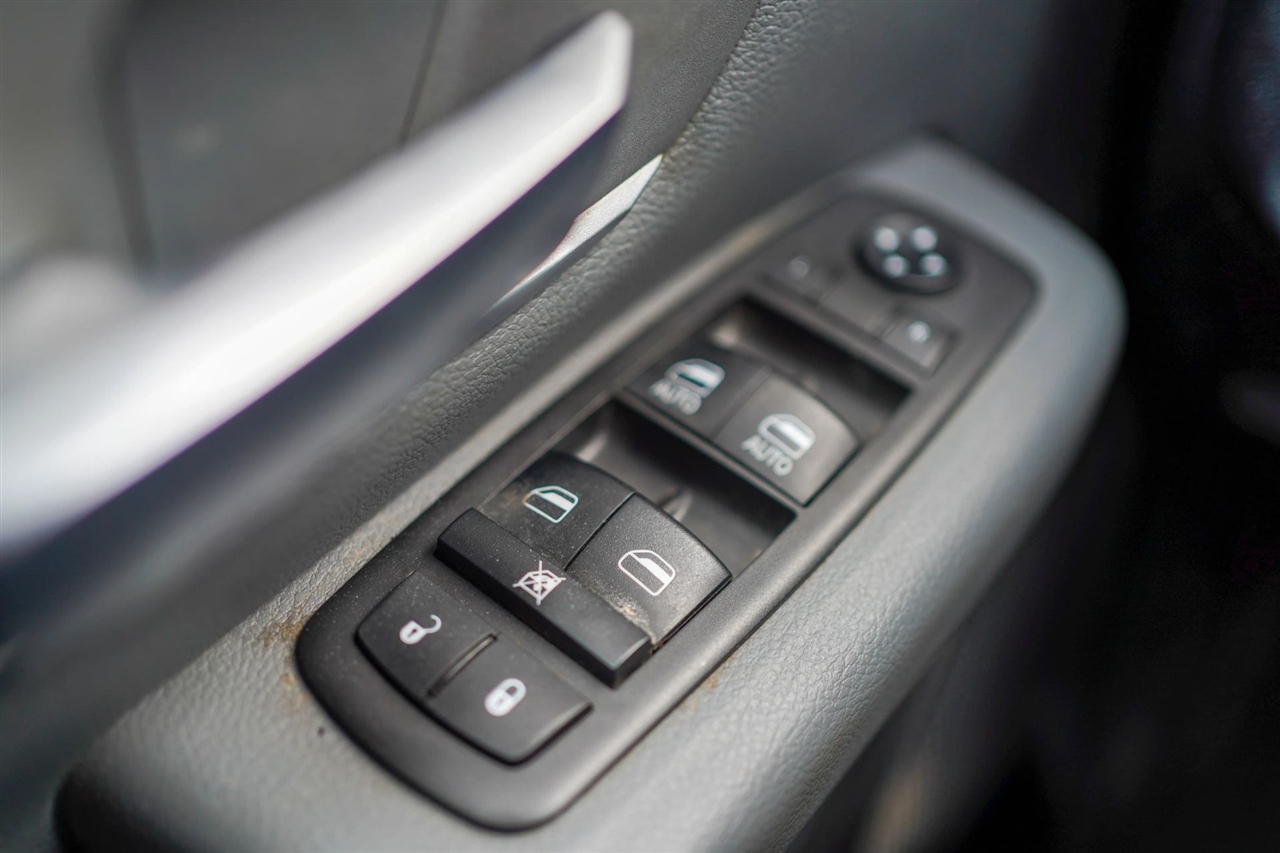 RAM 1500 Big Horn Crew Cab SWB 4WD 2021