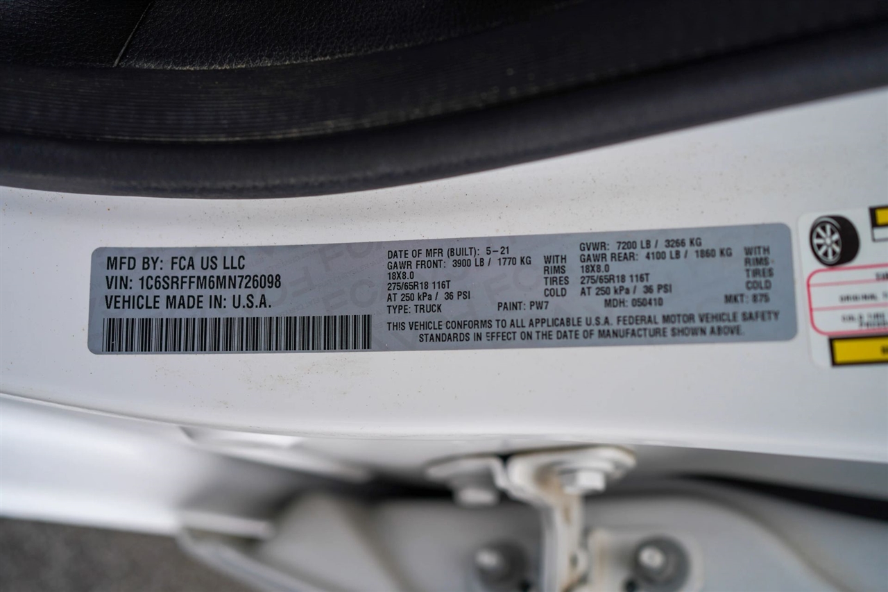 RAM 1500 Big Horn Crew Cab SWB 4WD 2021