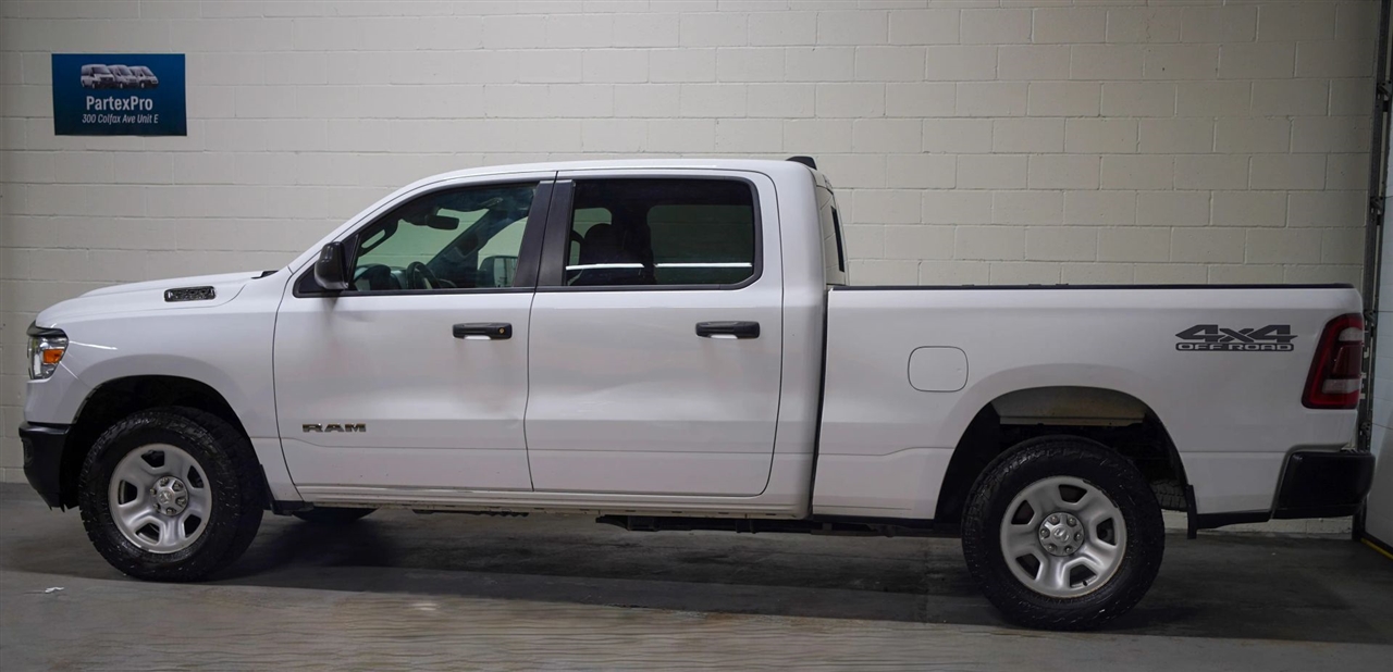 RAM 1500 Tradesman Crew Cab LWB 4WD 2022