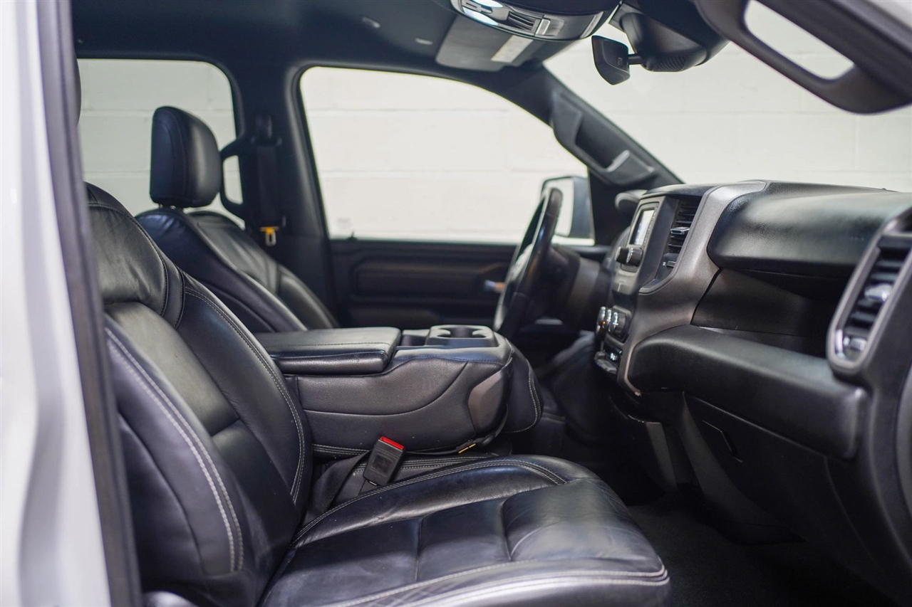 RAM 1500 Tradesman Crew Cab LWB 4WD 2022