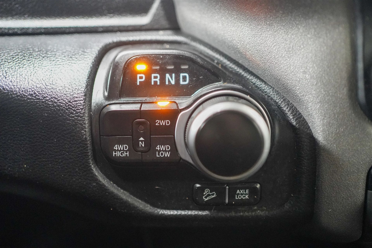 RAM 1500 Tradesman Crew Cab LWB 4WD 2022