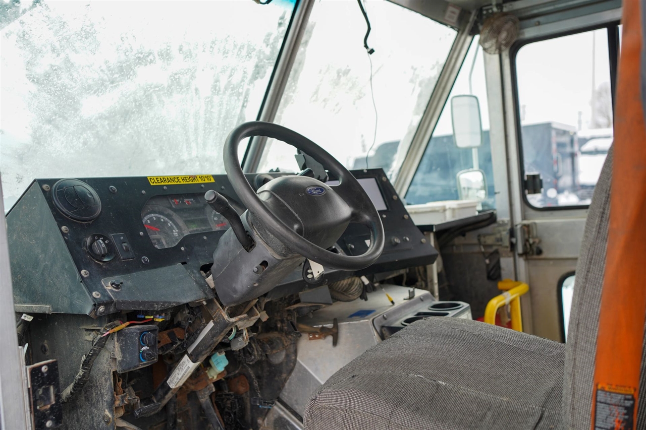 Ford Econoline E450 2019