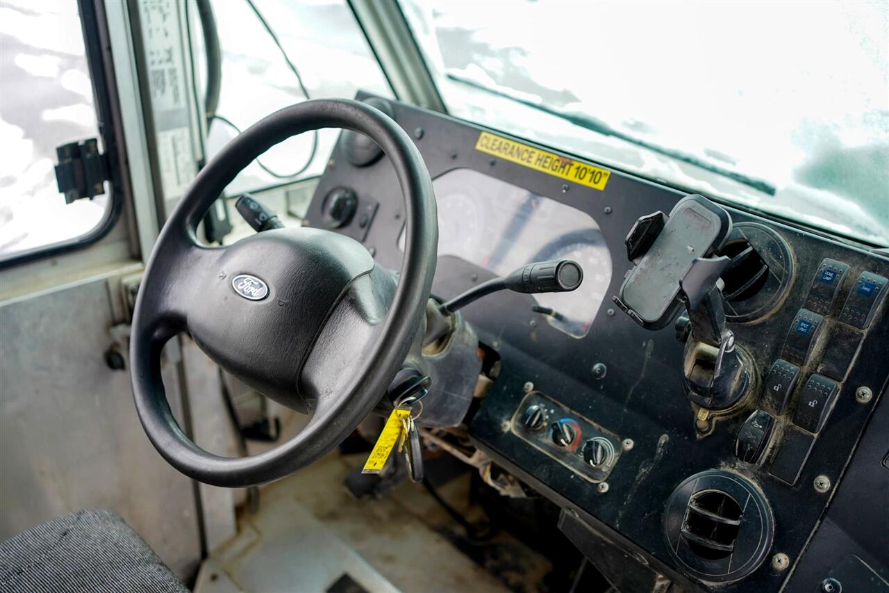 Ford Econoline E450 2019