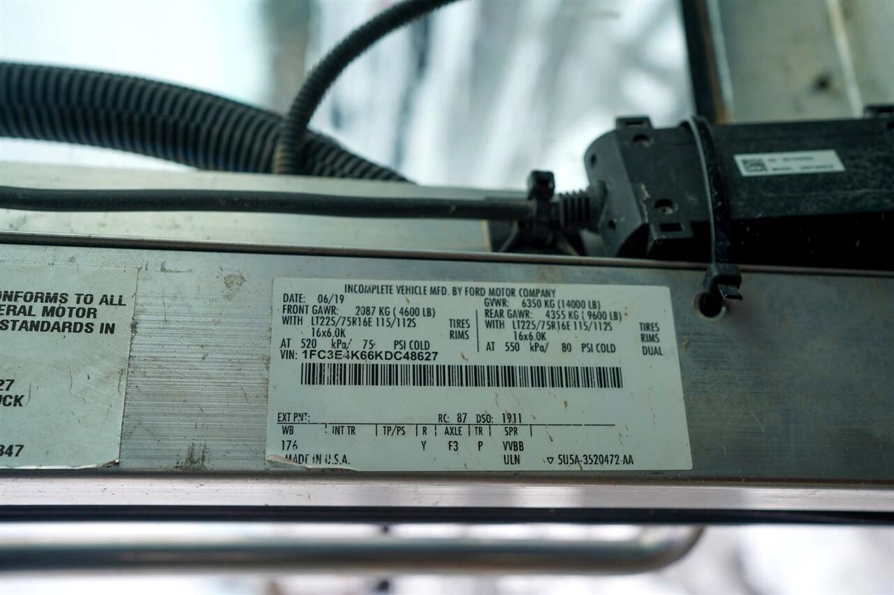 Ford Econoline E450 2019