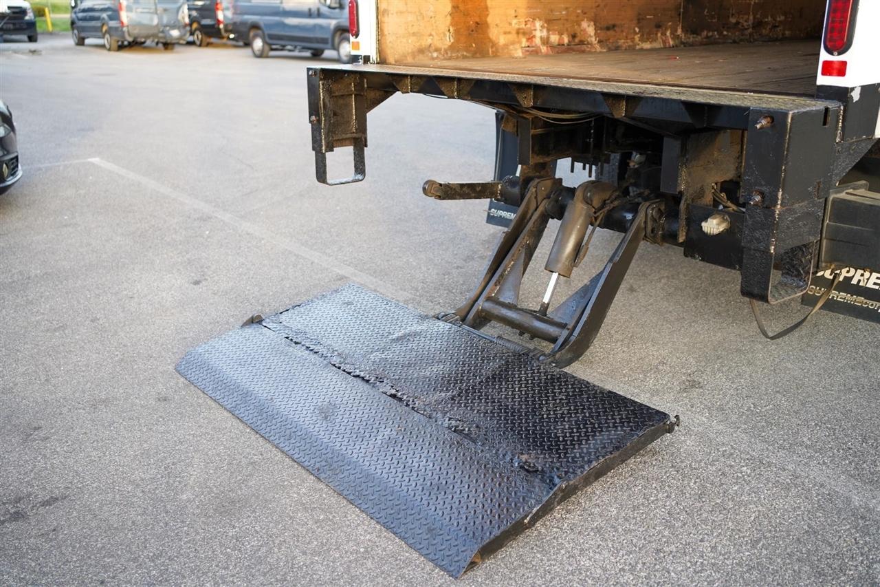 Ford F-550 Regular Cab DRW 2WD 2015