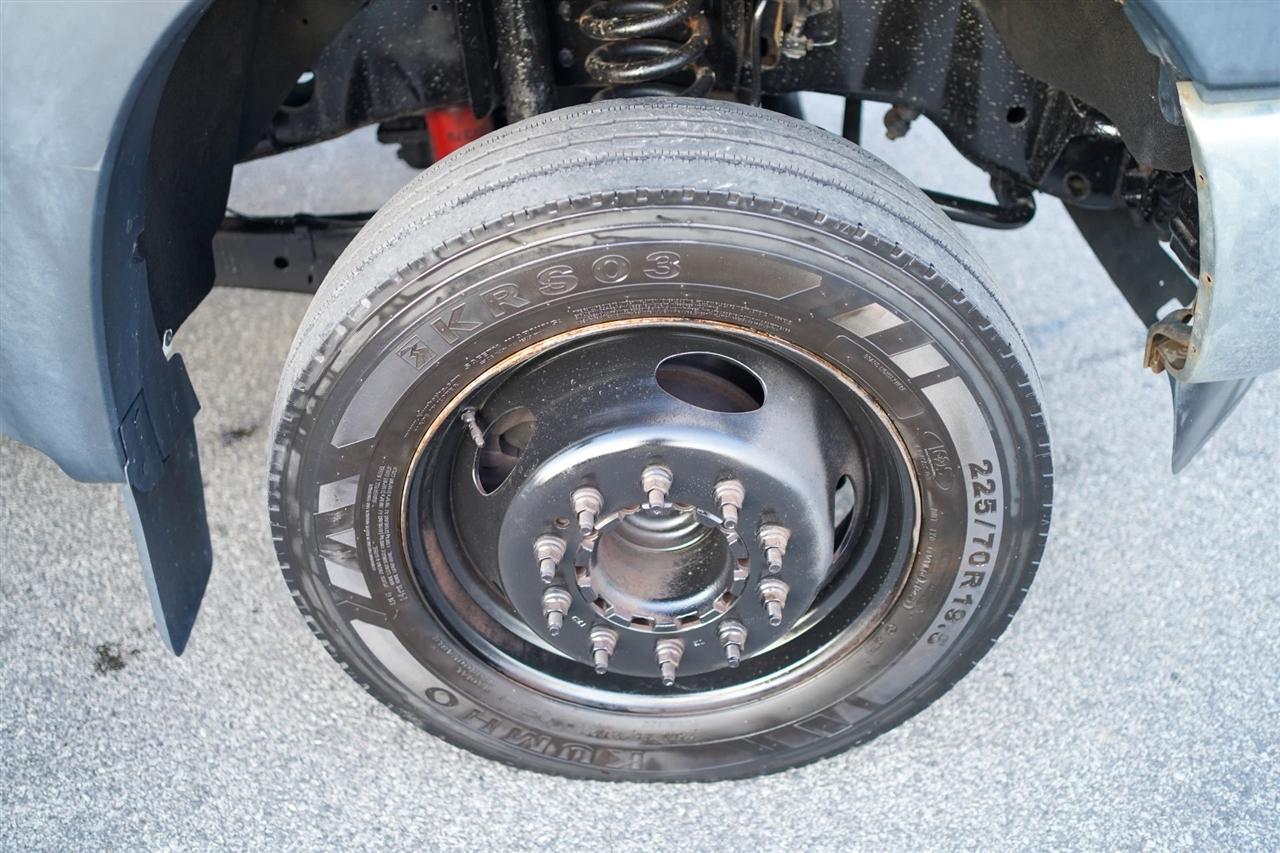 Ford F-550 Regular Cab DRW 2WD 2015