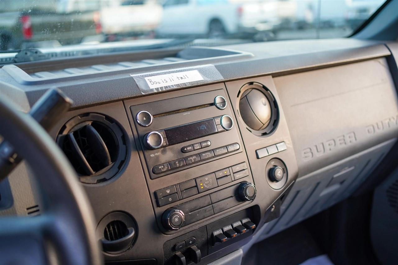 Ford F-550 Regular Cab DRW 2WD 2015