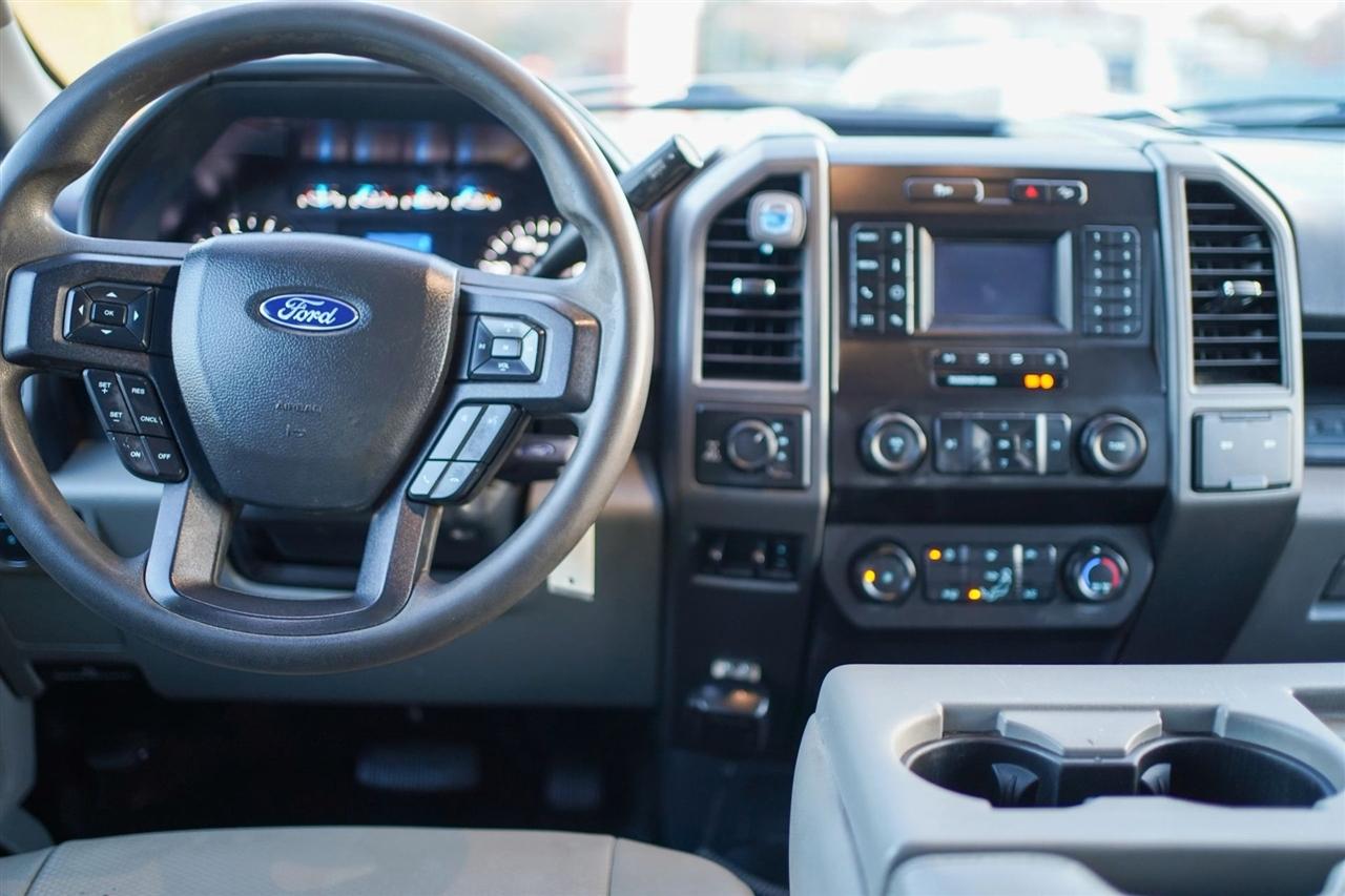 Ford F-250 SD XL Crew Cab 4WD 2022