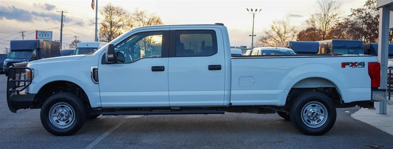 Ford F-250 SD XL Crew Cab 4WD 2022