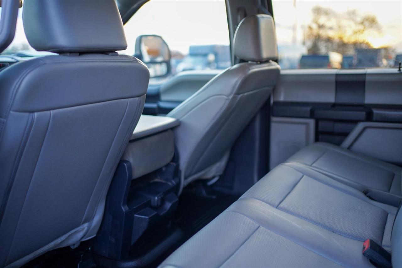 Ford F-250 SD XL Crew Cab 4WD 2022