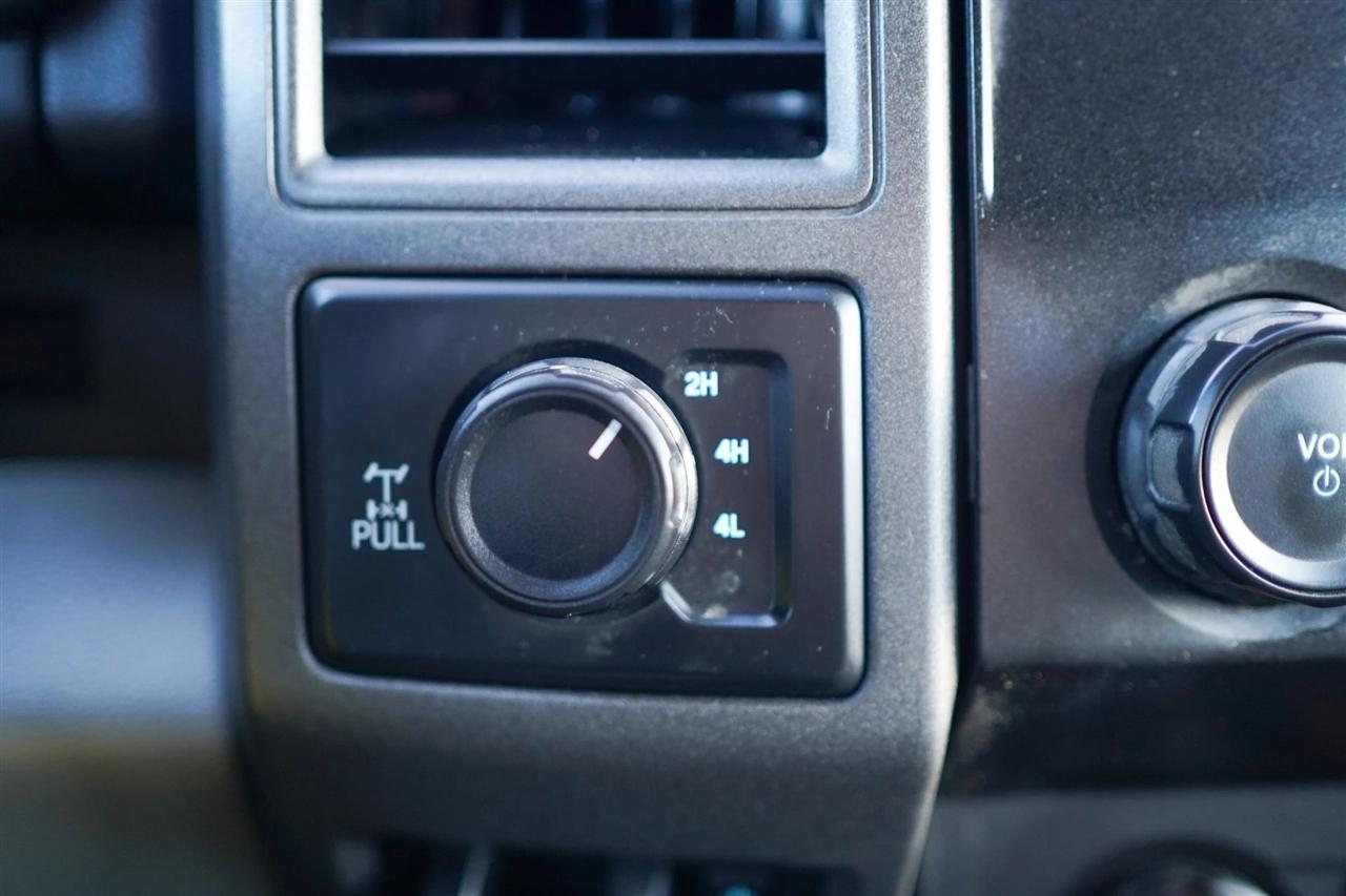 Ford F-250 SD XL Crew Cab 4WD 2022