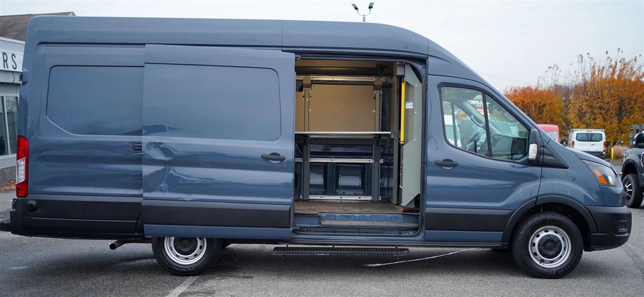 Ford Transit 250 Van High Roof w/Sliding Pass. 148-in. WB EL 2020