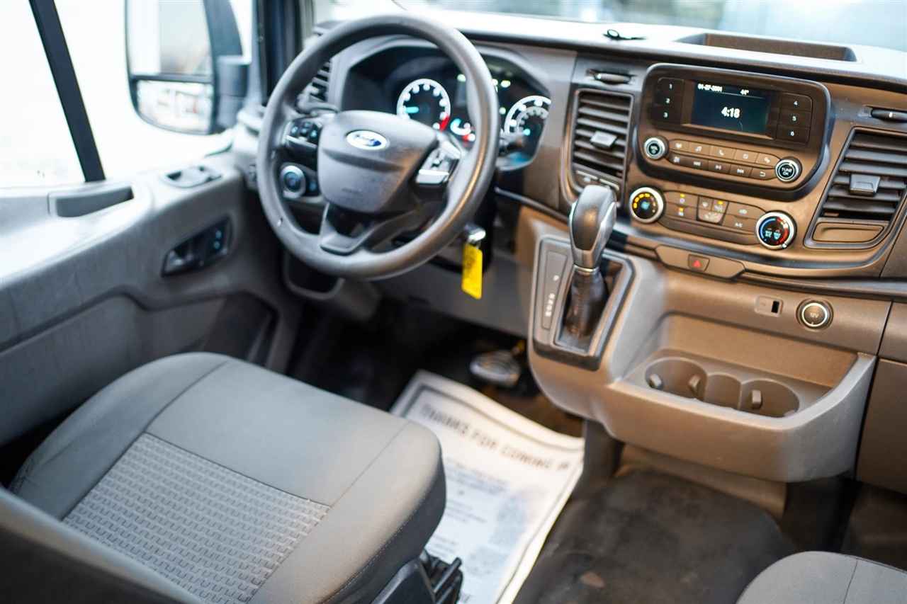 Ford Transit 250 Van High Roof w/Sliding Pass. 148-in. WB EL 2020