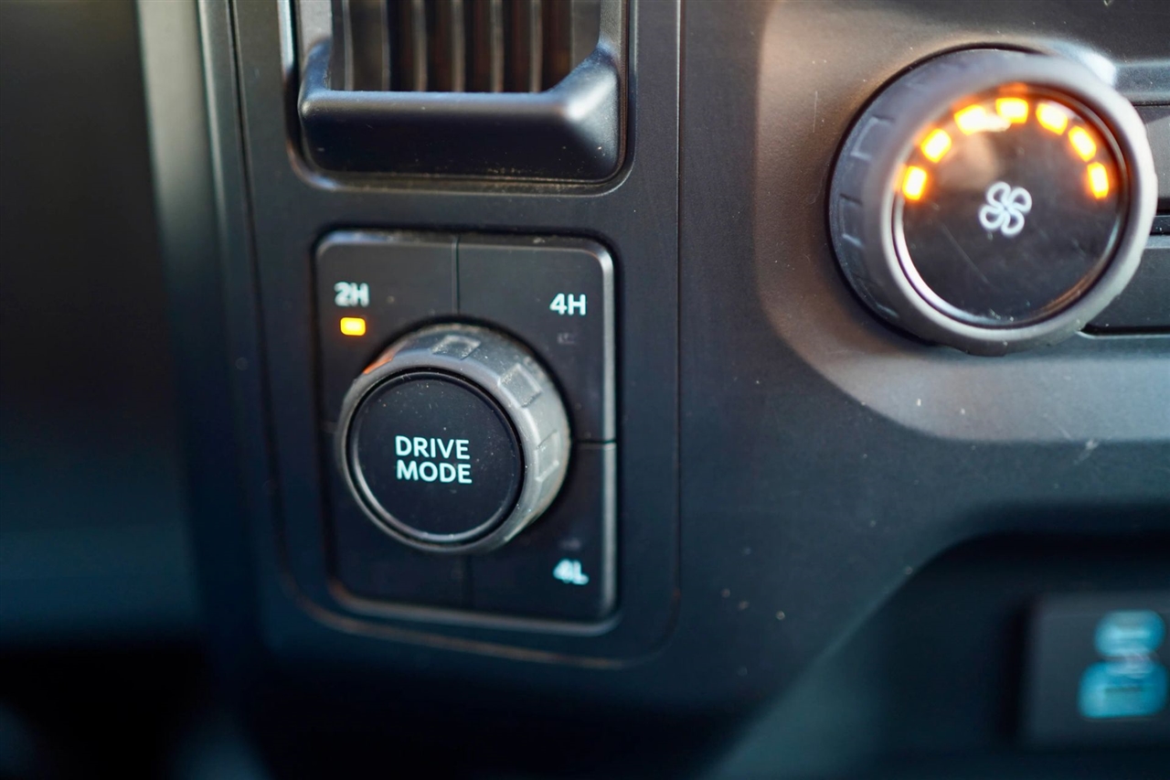 Ford F-150 XL SuperCrew 5.5-ft. Bed 2WD 2022