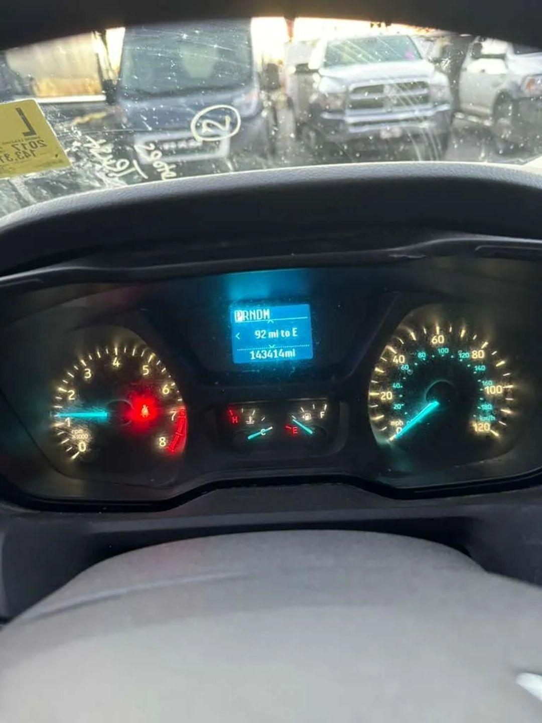 Ford Transit 250 Van Low Roof w/Sliding Pass. 130-in. WB 2017