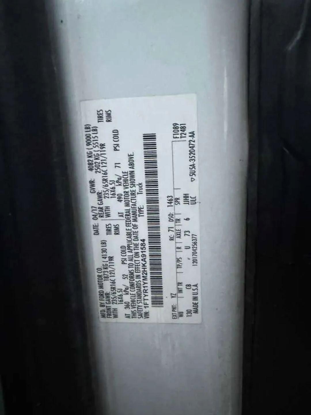 Ford Transit 250 Van Low Roof w/Sliding Pass. 130-in. WB 2017