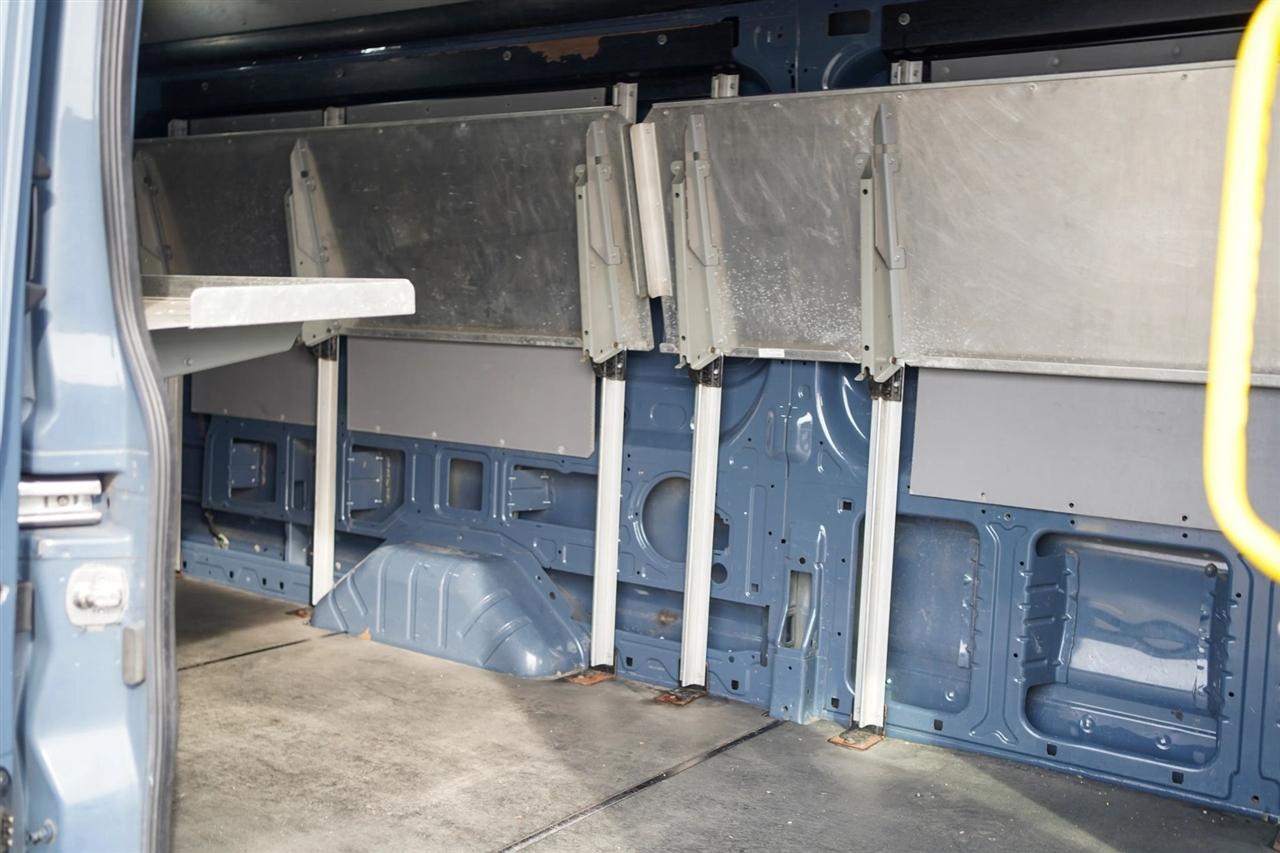 Ford Transit 250 Van High Roof w/Sliding Pass. 148-in. WB EL 2020