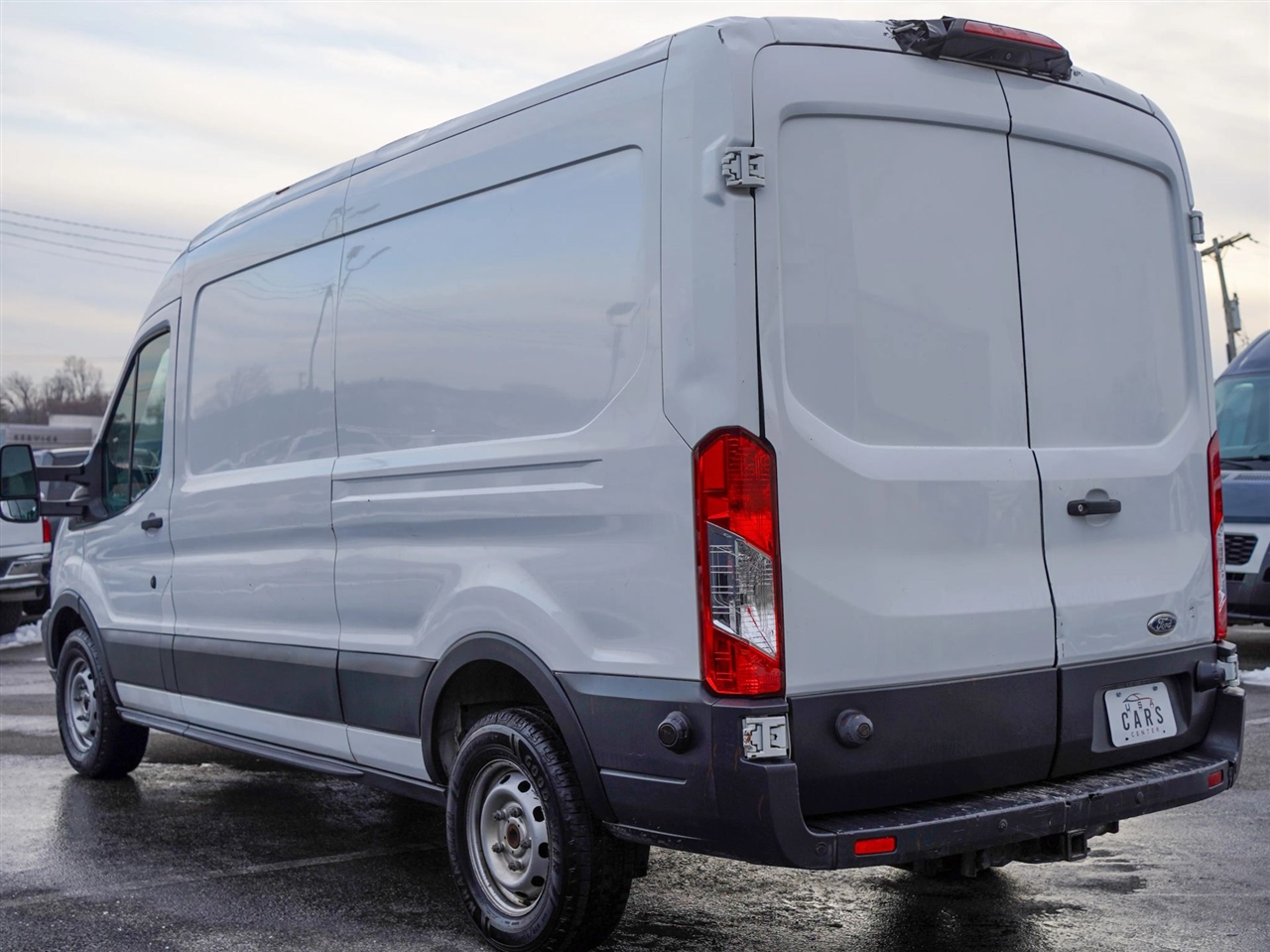 Ford Transit 350 Van Med. Roof w/Sliding Pass. 148-in. WB 2018
