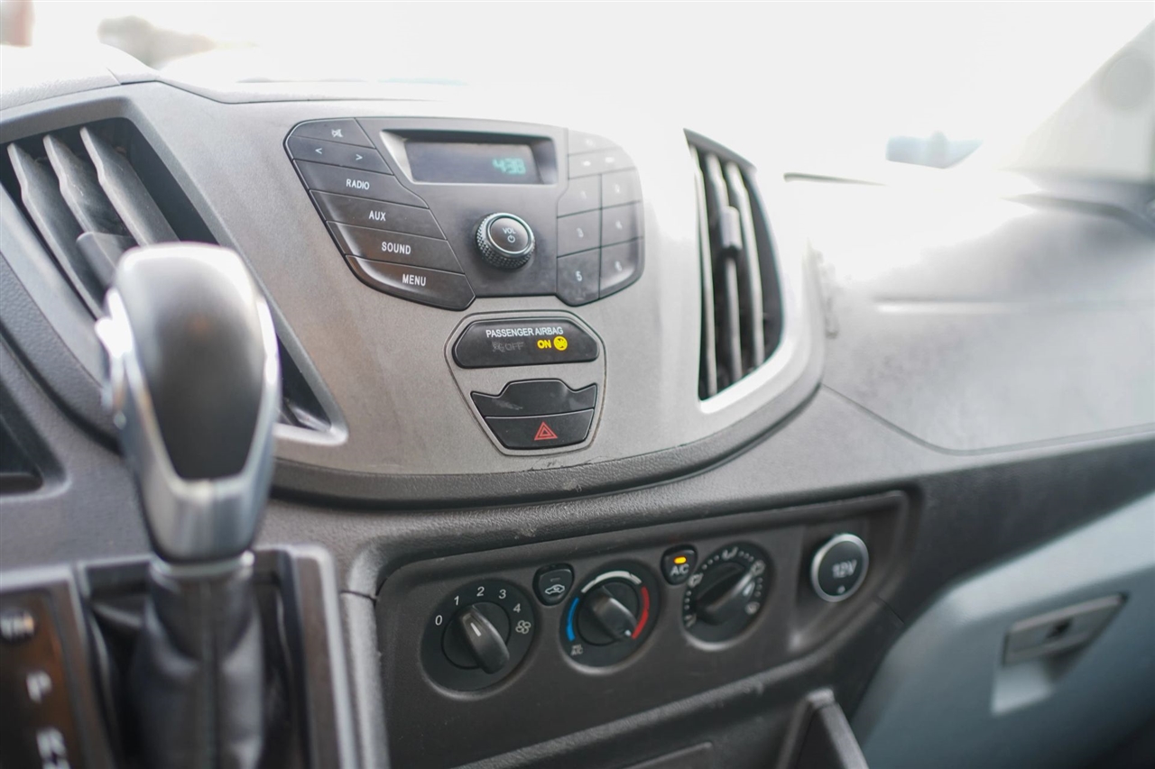 Ford Transit 350 Van Med. Roof w/Sliding Pass. 148-in. WB 2018