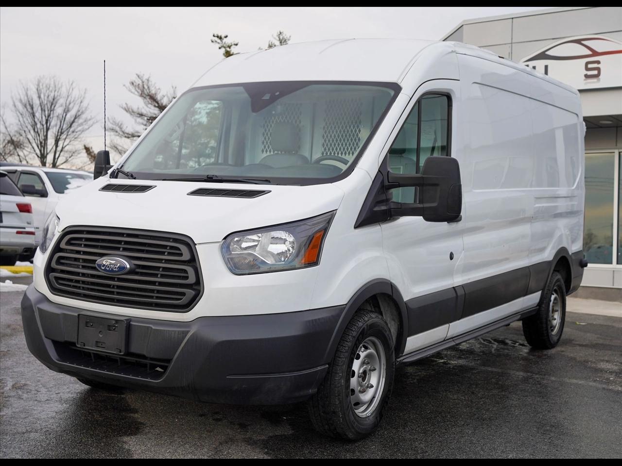 Ford Transit 350 Van Med. Roof w/Sliding Pass. 148-in. WB 2018