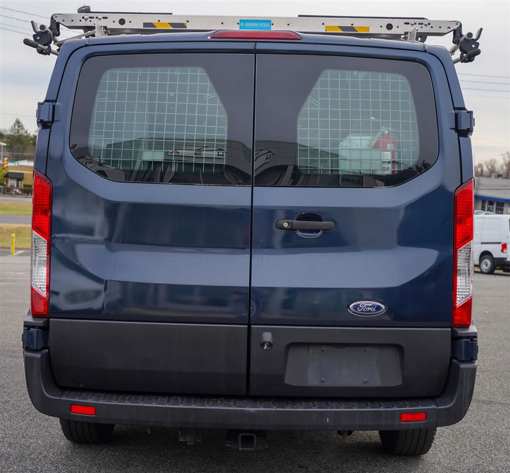 Ford Transit 250 Van Low Roof 60/40 Pass.130-in. WB 2019