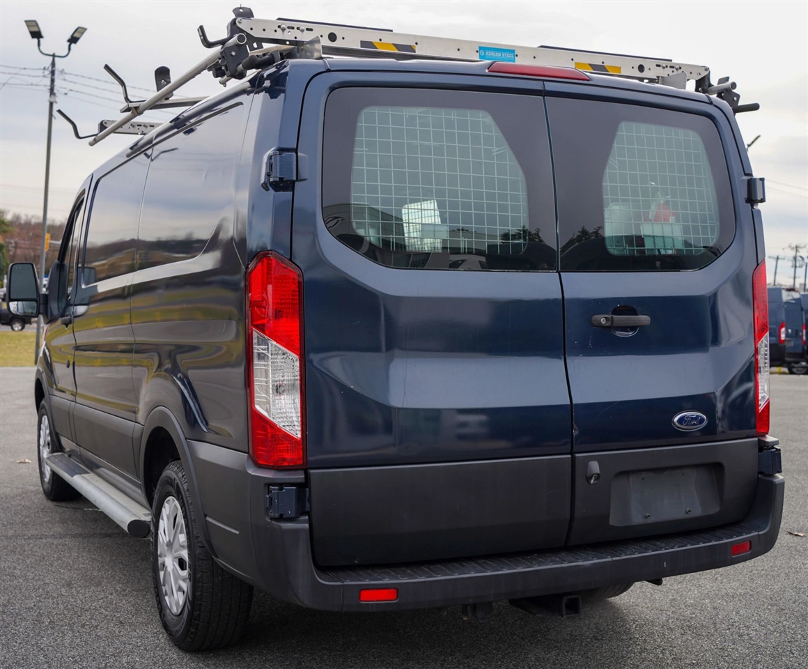 Ford Transit 250 Van Low Roof 60/40 Pass.130-in. WB 2019