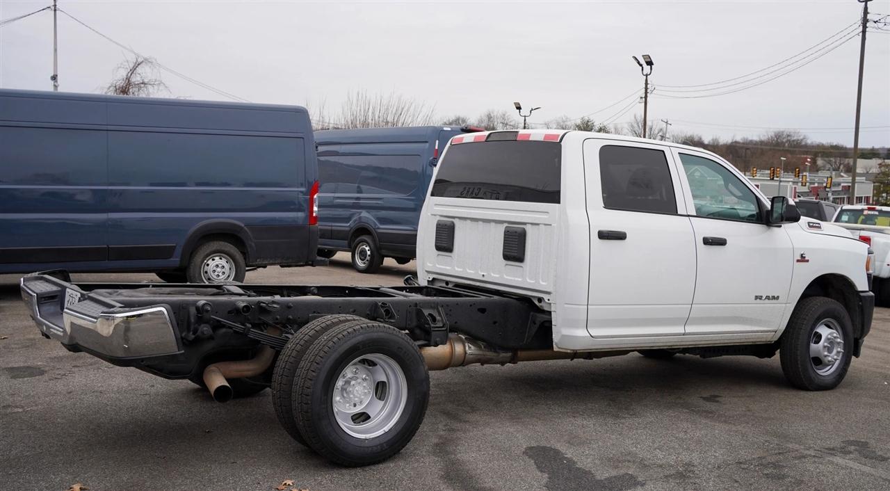 RAM 3500 Crew Cab 2WD DRW 2021