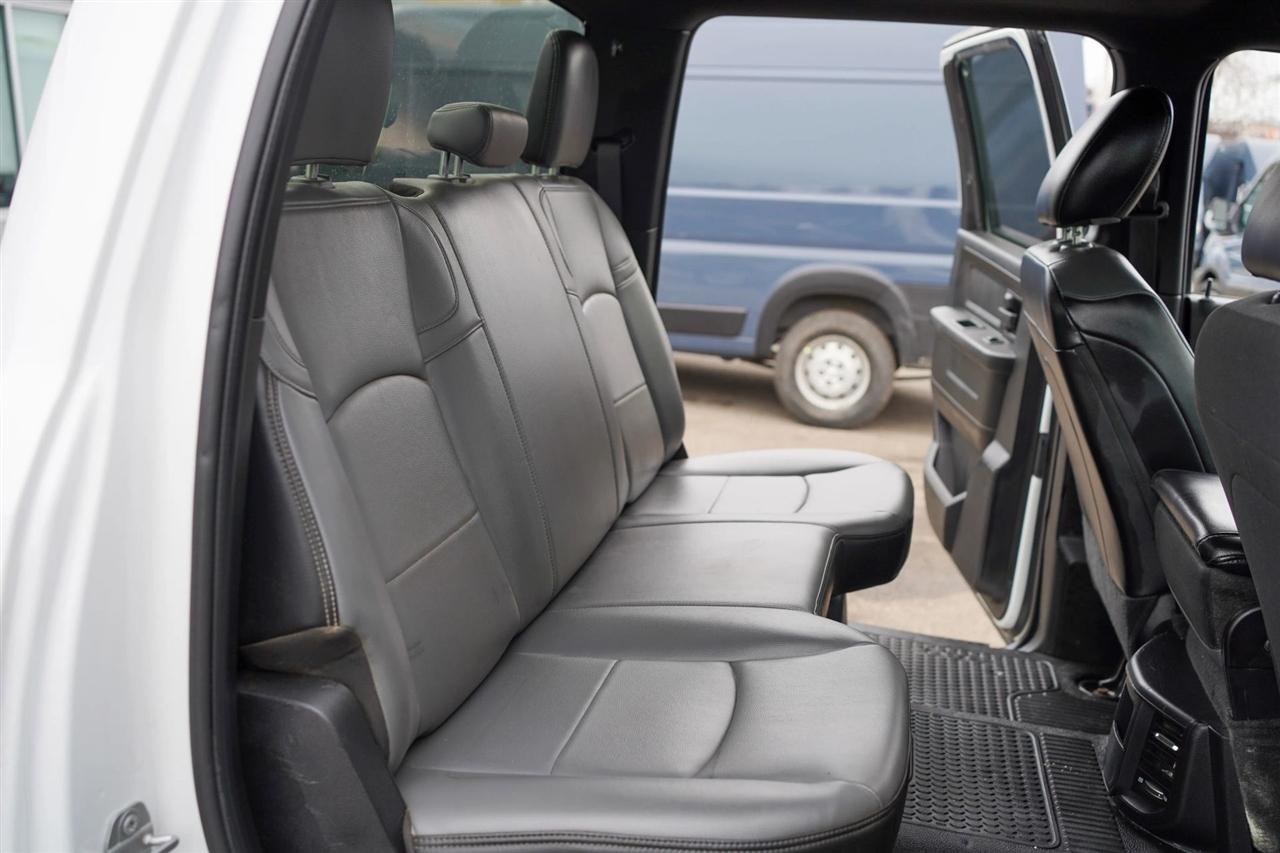 RAM 3500 Crew Cab 2WD DRW 2021