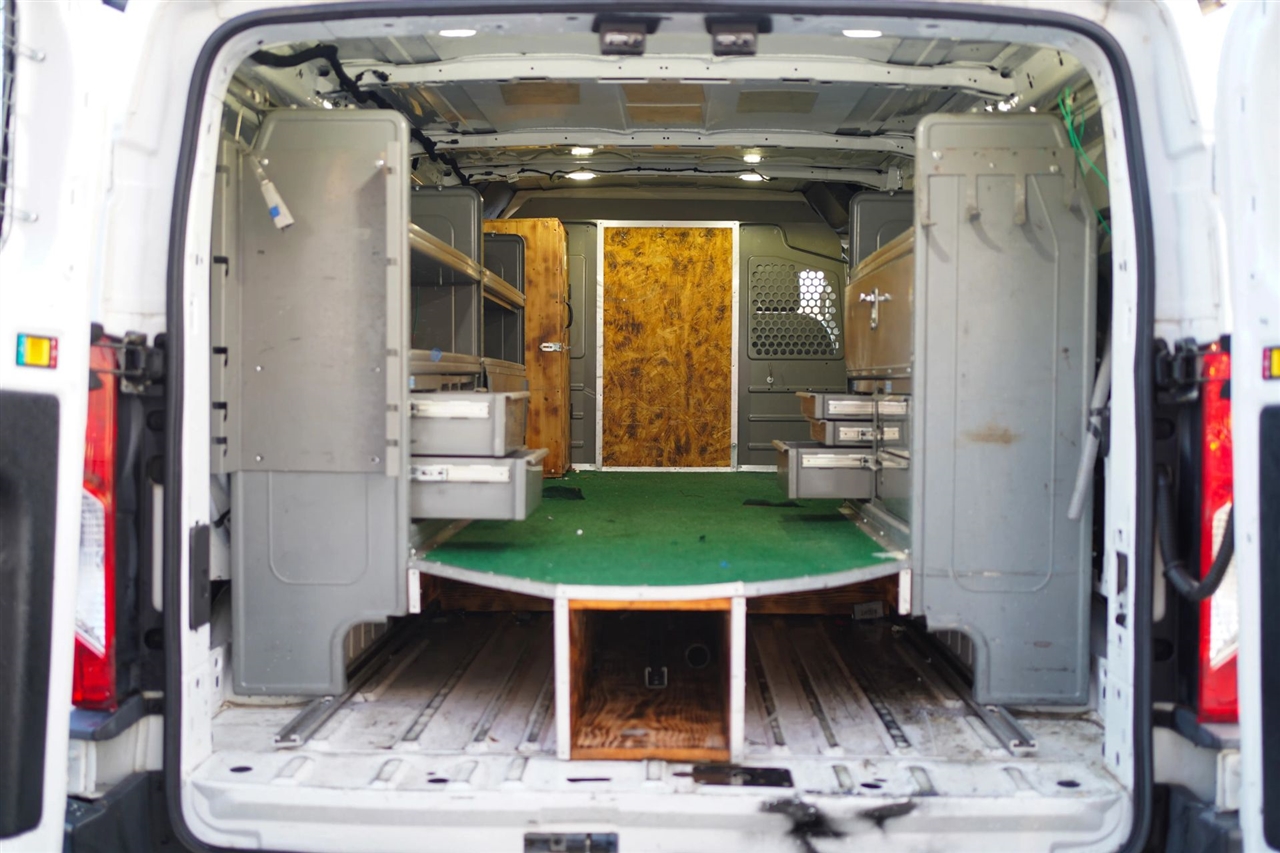 Ford Transit 250 Van Low Roof 60/40 Pass. 148-in. WB 2018