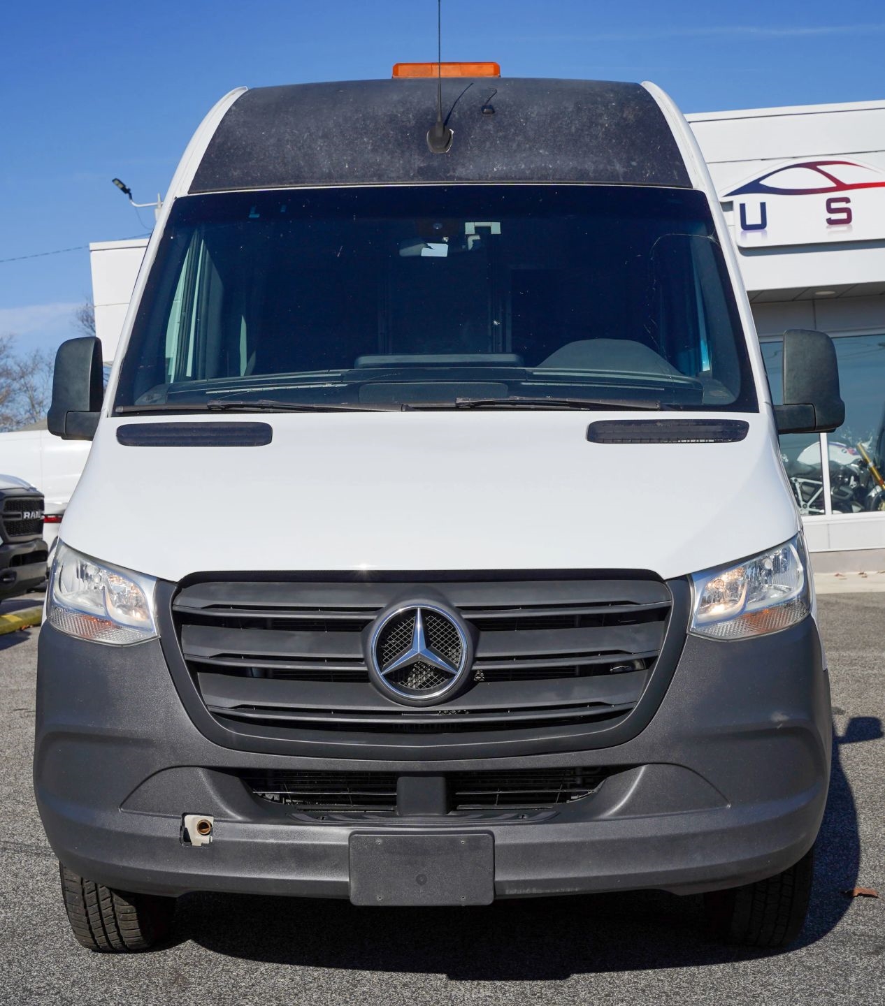 Mercedes-Benz Sprinter 3500 170-in. WB 2020