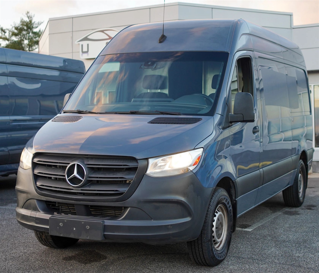2019 Mercedes-Benz Sprinter 3500 Wagon 144-in. WB