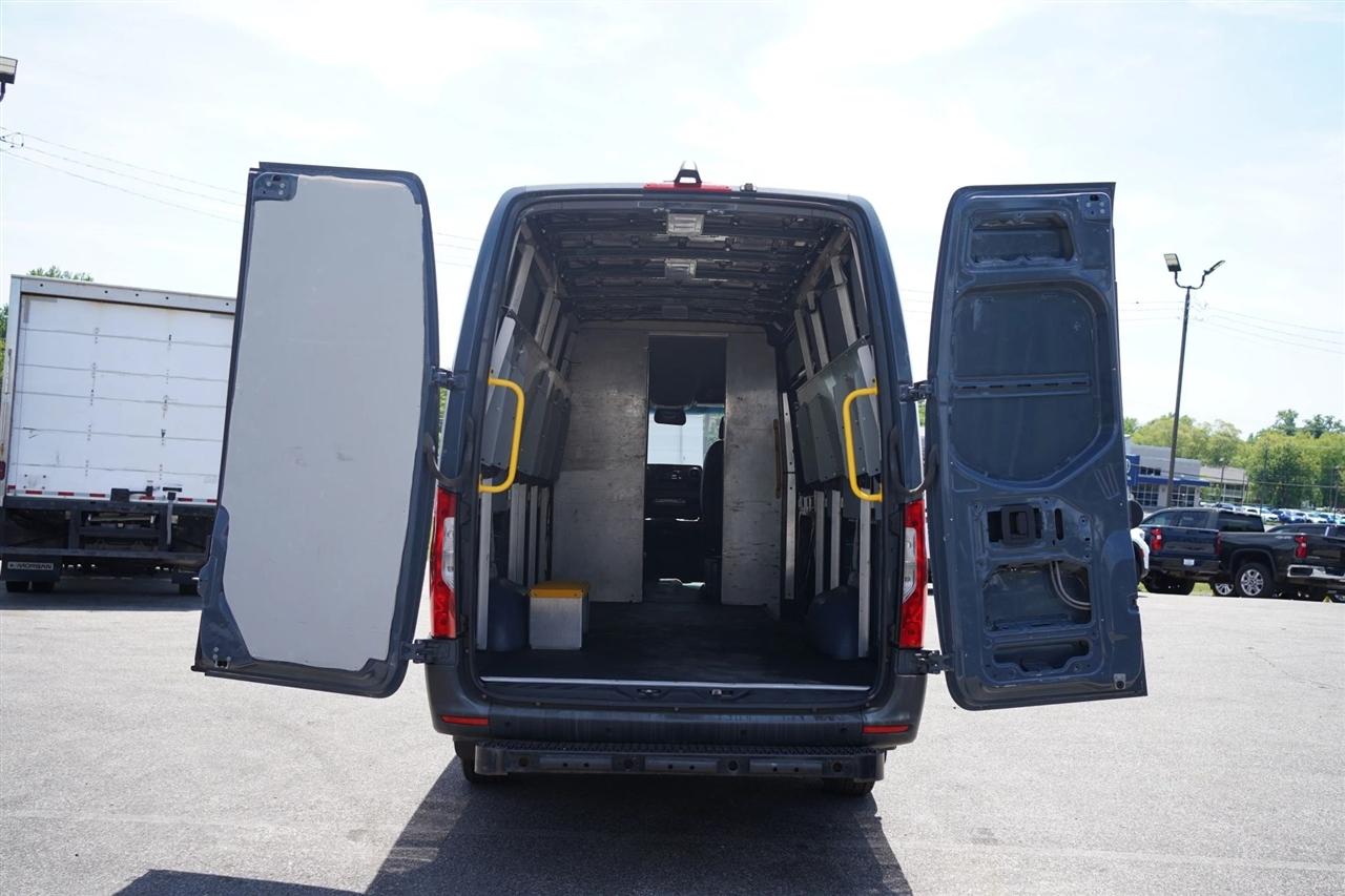 Mercedes-Benz Sprinter 3500 Wagon High Roof 170-in. WB 2019