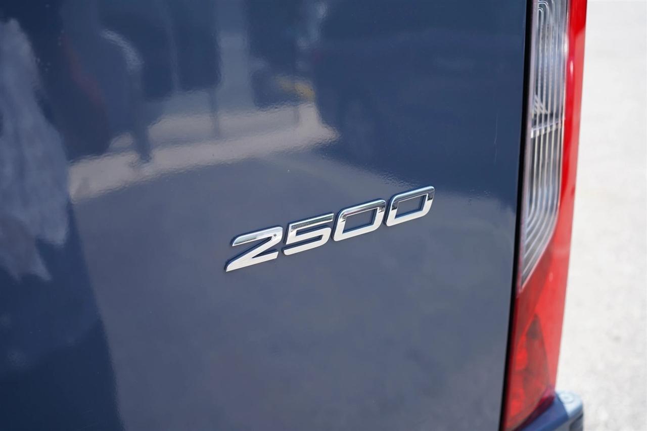 Mercedes-Benz Sprinter 3500 Wagon High Roof 170-in. WB 2019