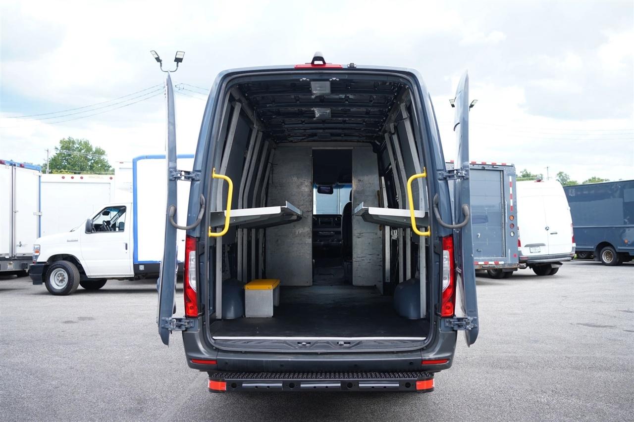 Mercedes-Benz Sprinter 3500 Wagon High Roof 170-in. WB 2019